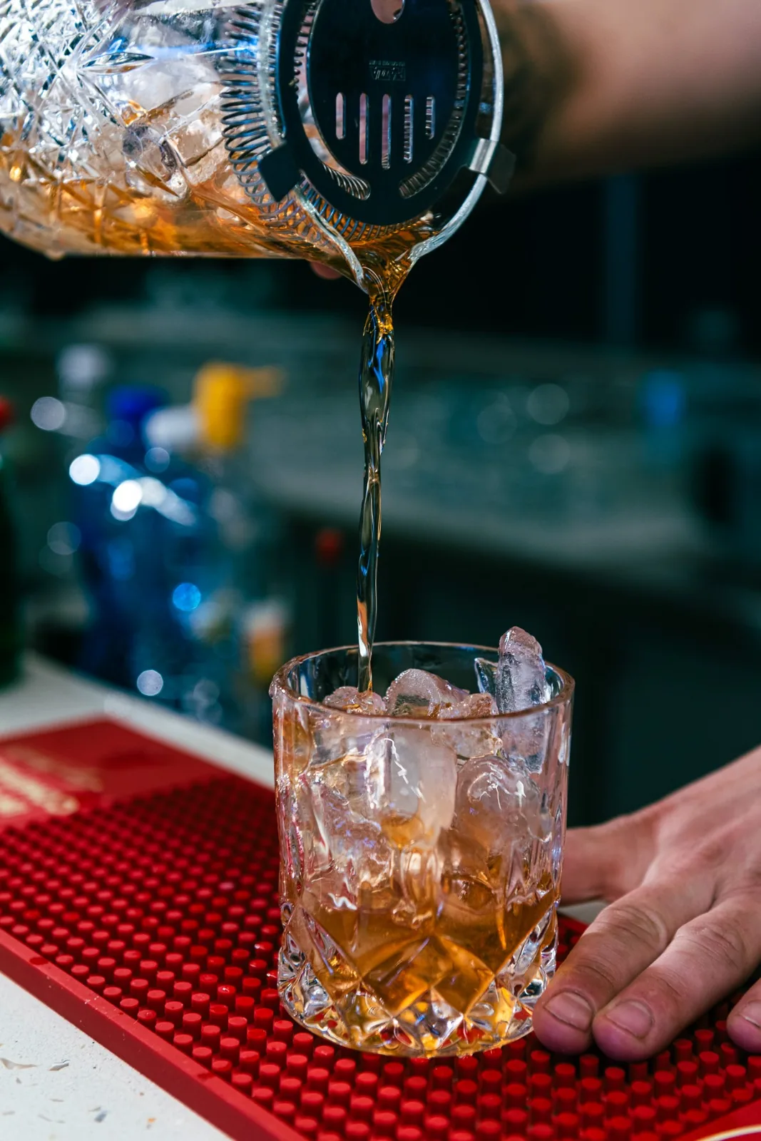 Dettaglio tavolo aperitivo